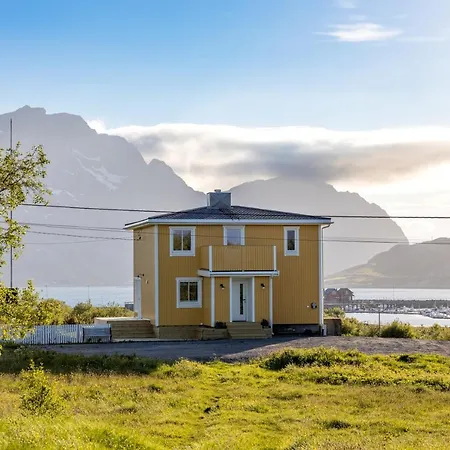 Pederstua, A Classic Fisherman'S Farm House In The Middle Of Lofoten Storeidet Exterior photo