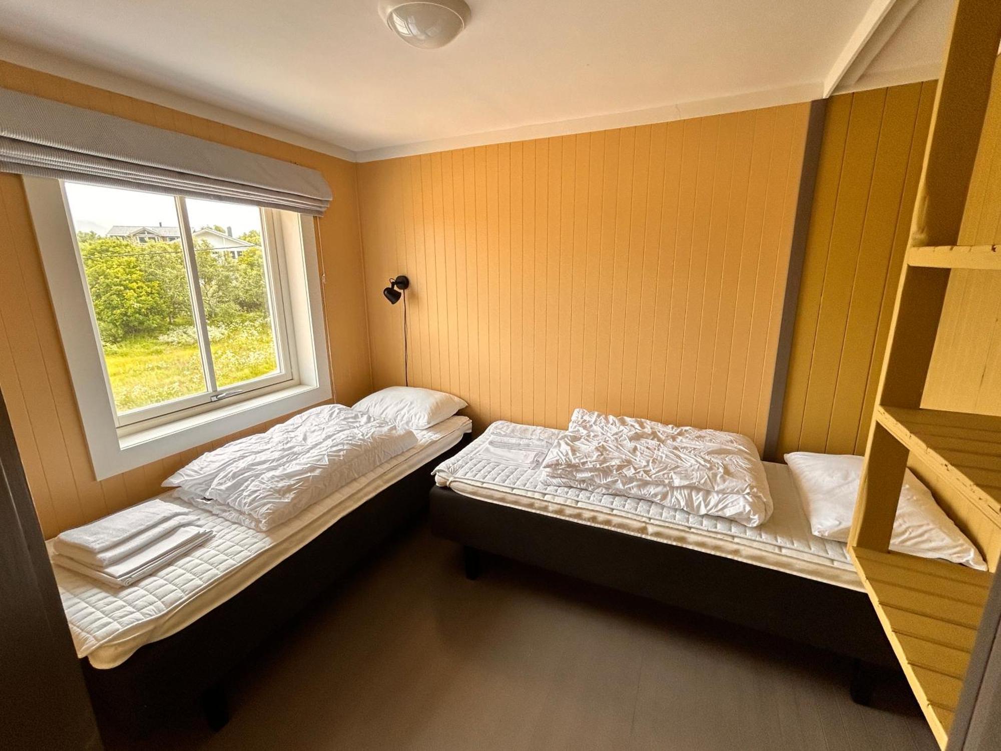 Holiday home Pederstua, A Classic Fisherman's In The Middle Of Lofoten *