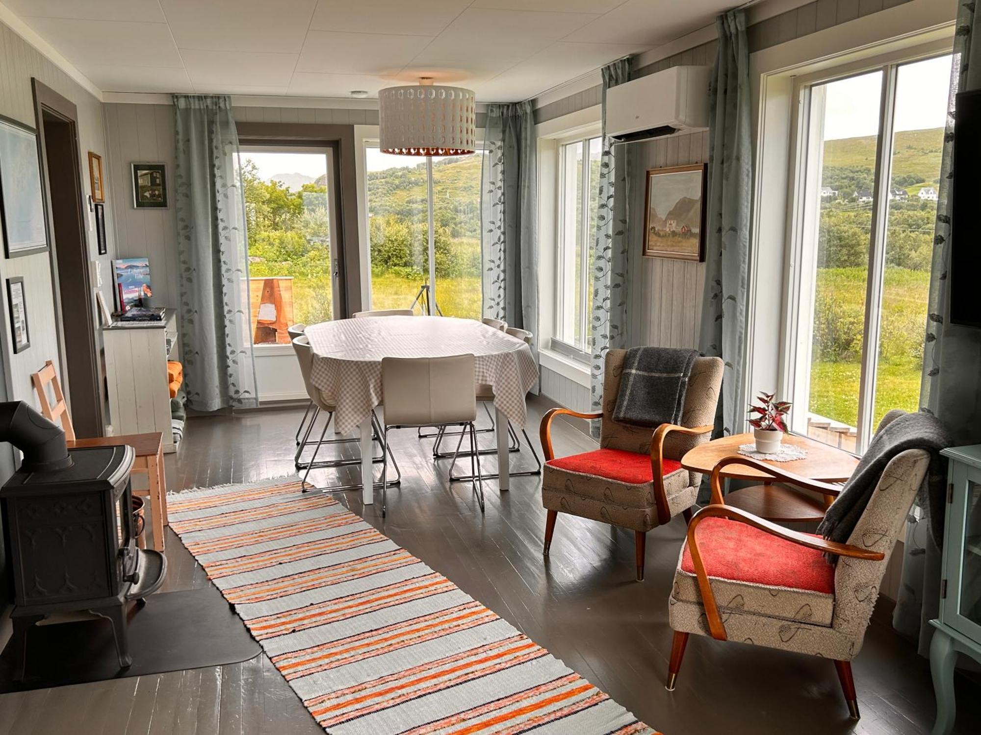 Pederstua, A Classic Fisherman's In The Middle Of Lofoten Holiday home